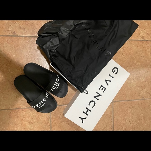 Givenchy slides - Picture 5 of 5